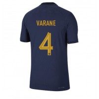 Camisa de Futebol França Raphael Varane #4 Equipamento Principal Mundo 2022 Manga Curta